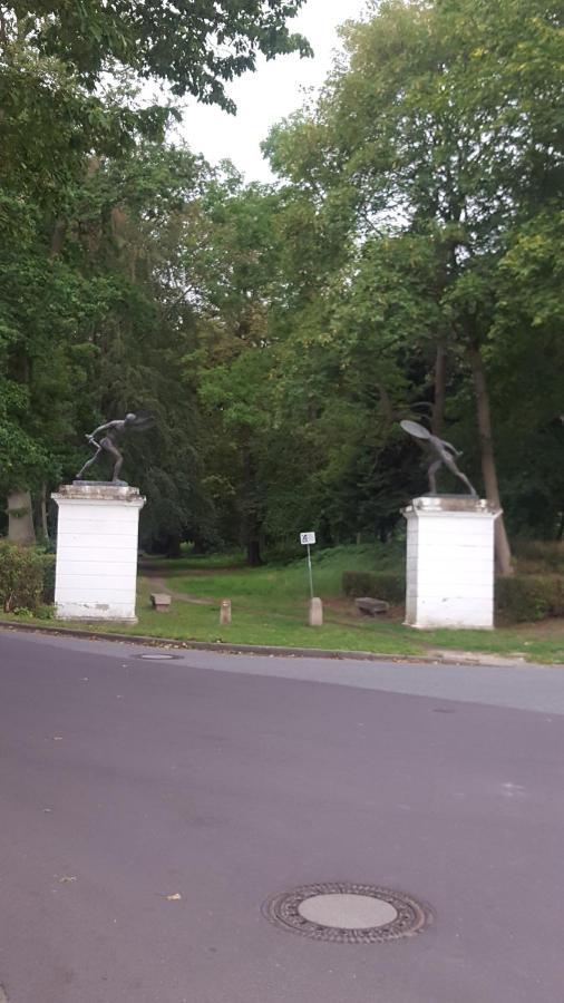 Ferienwohnung "Am Fechtertor- Eingang Zum Schlosspark" بوتبوس المظهر الخارجي الصورة