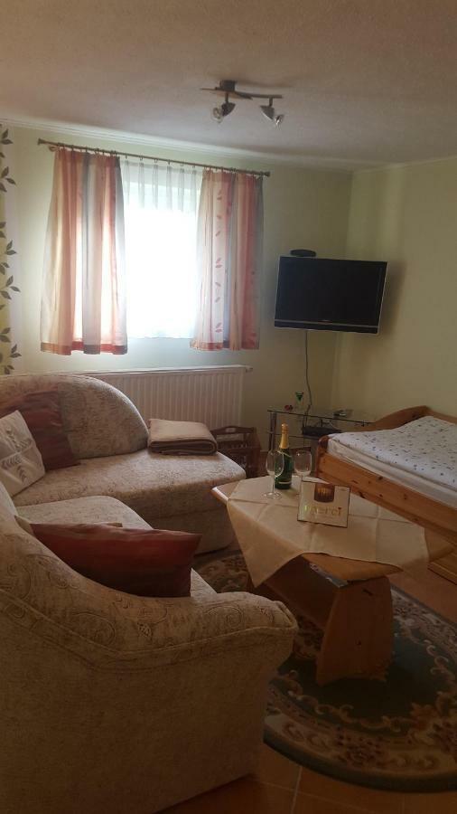 Ferienwohnung "Am Fechtertor- Eingang Zum Schlosspark" بوتبوس المظهر الخارجي الصورة